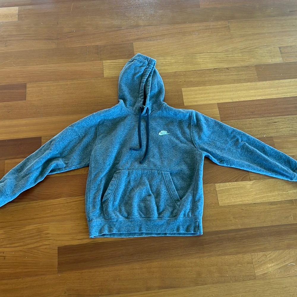 Grey Nike hoodie!